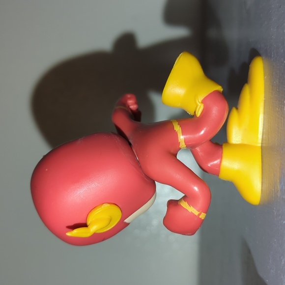 Flash Figurine - Picture 2 of 2